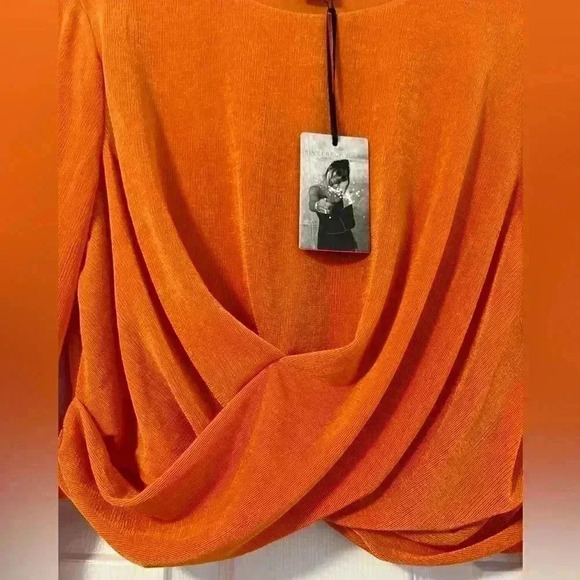 Sincerely Jules Top w/Skirt Outfit - Picture 4 of 9